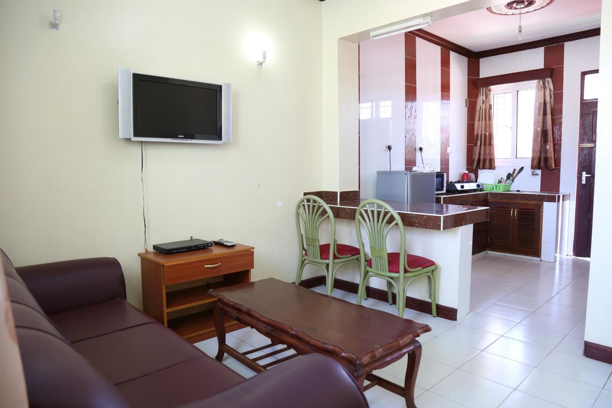 Prestige Leisure Hotel Mtwapa Buitenkant foto