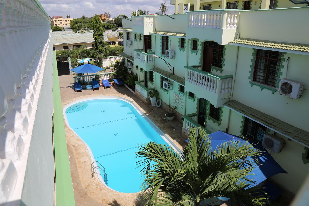 Prestige Leisure Hotel Mtwapa Buitenkant foto